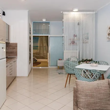 луксозен далия Apartament
